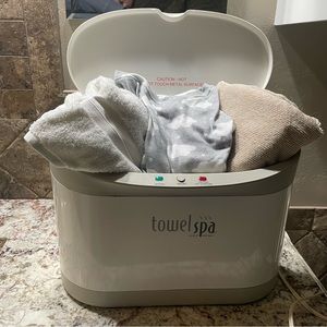 Brookstone towel spa